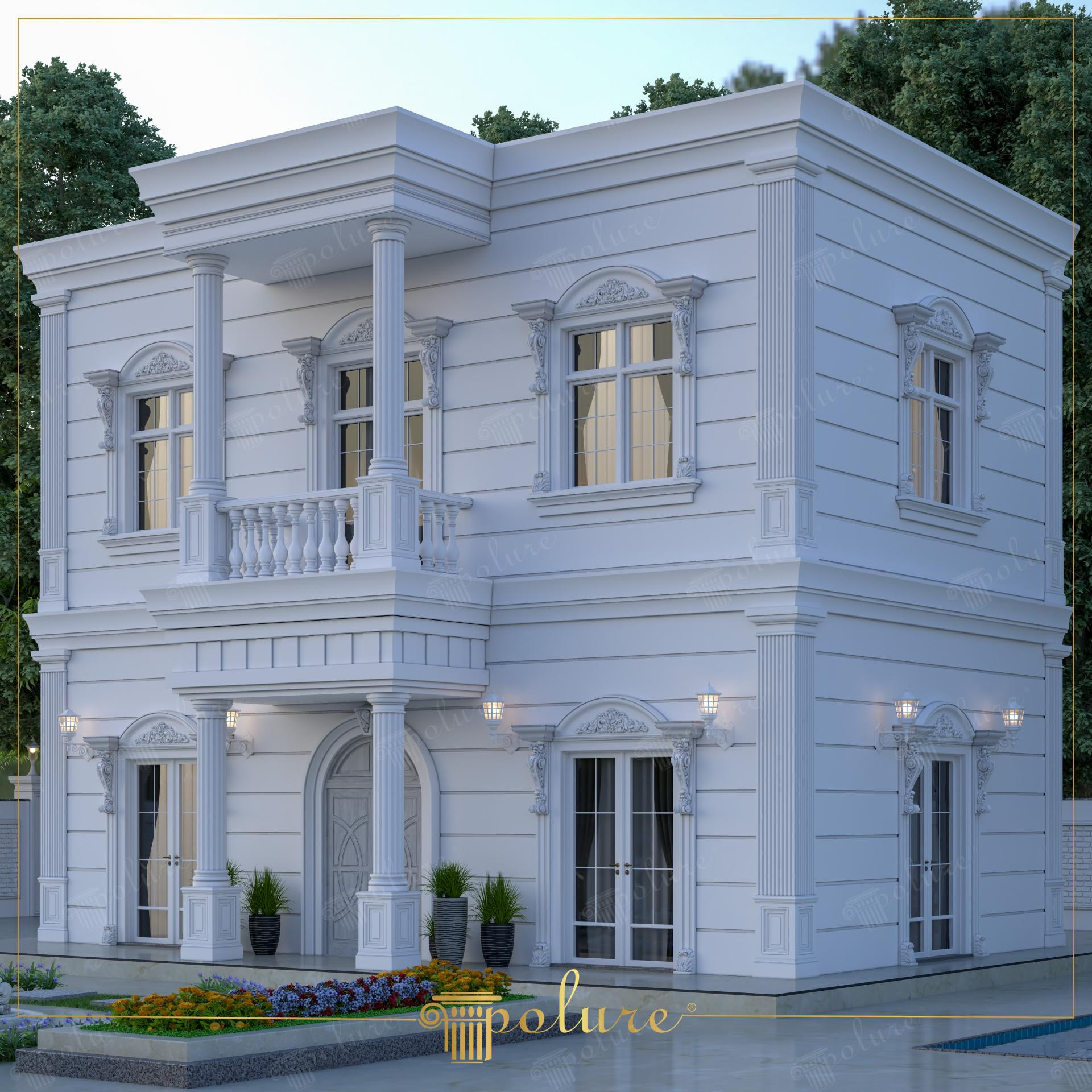İki katlı beyaz neoklasik villanın poliüretan dış cephe panelleri, dekoratif söveler ve pilaster sütunlarla yapılmış şık tasarımı.