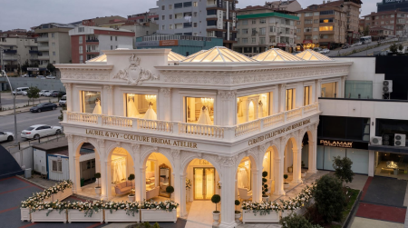 Ticari Bina Cephesinde Poliüretan Söve ve Pilaster Sütun Uygulaması
