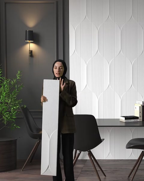 Oluklu panel yüzeyi ve geometrik duvar kaplaması karşılaştırılıyor