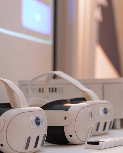 Masada VR gözlük cihazı sergileniyor