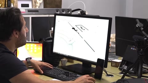 Bilgisayar destekli çizimde dekoratif kemer parçası modelleniyor