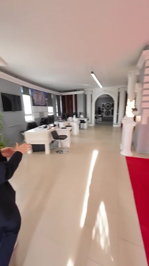 Polure Showroom Turu: Sağlam ve Hafif Poliüretan Dekorasyon Çözümleri