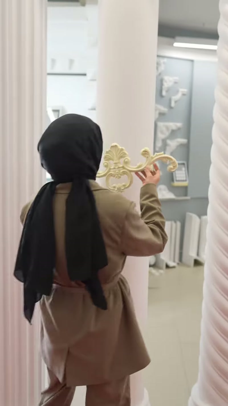 Poliüretan Dekoratif Motif Modelleri ve Duvar Süsleme Uygulaması
